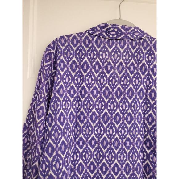 Women's Chico's Purple & White Lightweight Button Down Top | Size 0 (Small) - Picture 6 of 9